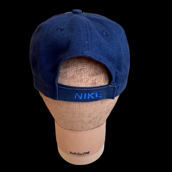 Nike embroidered hat - Picture 3 of 7